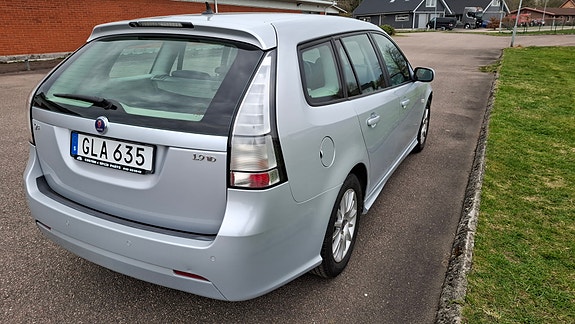 Saab 9-3 4 of 5