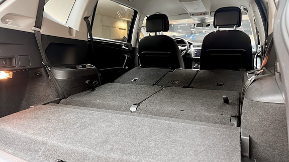 Volkswagen Tiguan Allspace 16 of 19