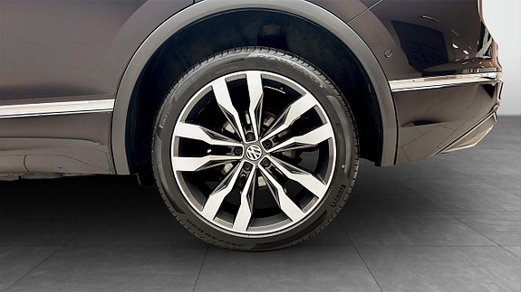Volkswagen Tiguan Allspace 6 of 19