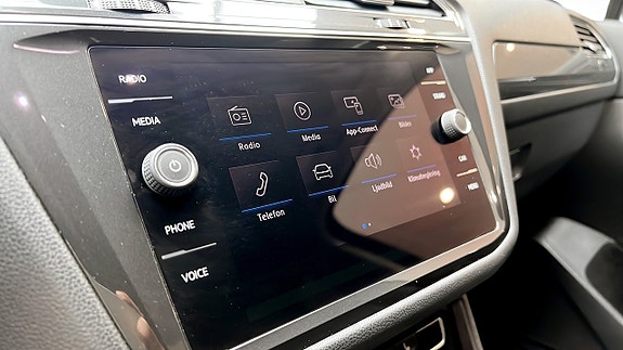 Volkswagen Tiguan Allspace 9 of 19
