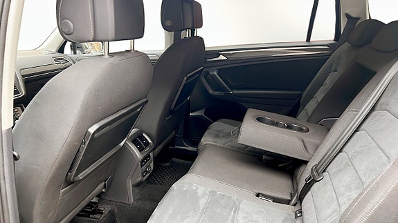 Volkswagen Tiguan Allspace 11 of 19