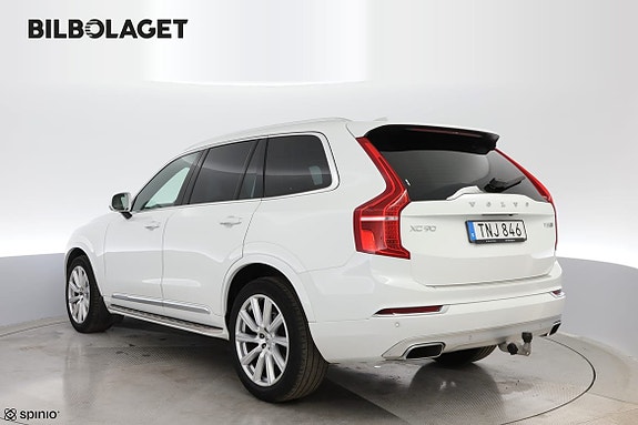 Volvo XC90 3 of 5