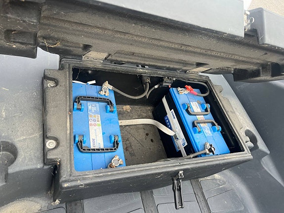 Begagnad Pioner P12 Maxi med el-motor 5 of 6