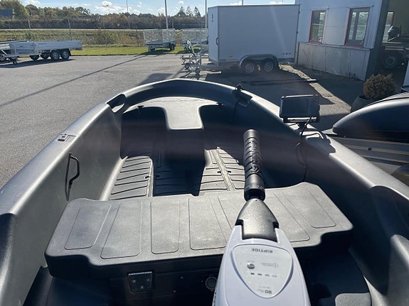Begagnad Pioner P12 Maxi med el-motor 3 of 6