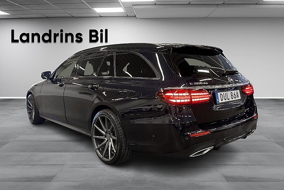Mercedes-Benz E300 6 of 20