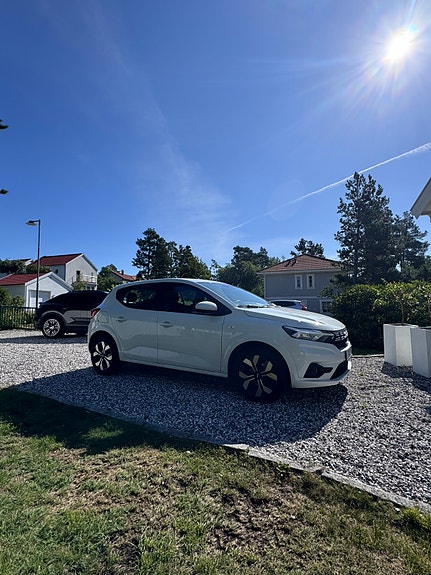 Dacia Sandero 4 of 5