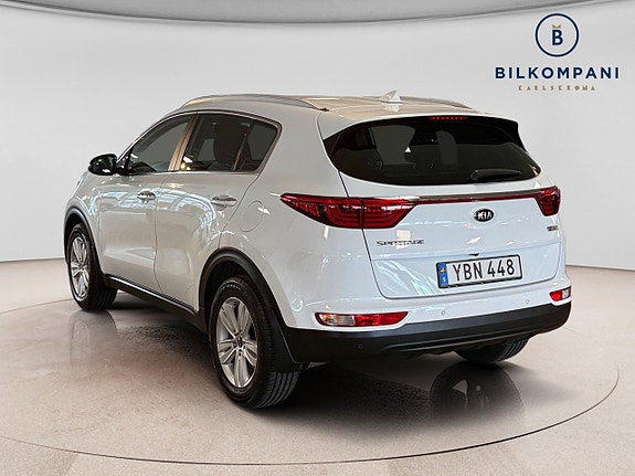 Kia Sportage 2 of 5