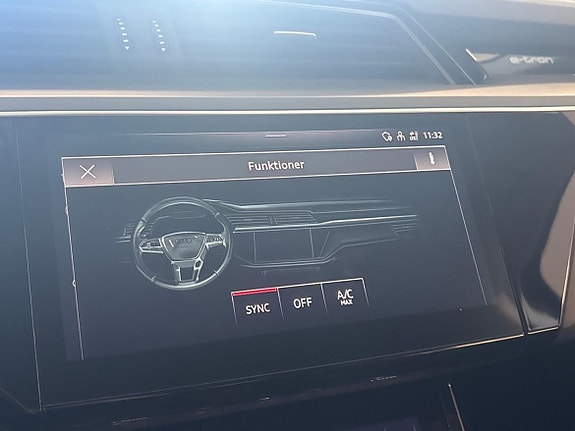 Audi e-tron 24 of 24