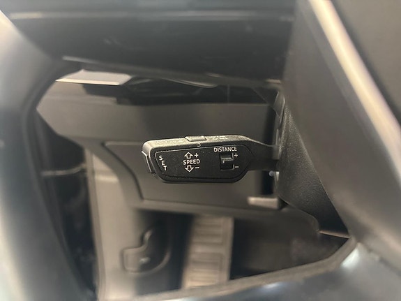 Audi e-tron 21 of 24