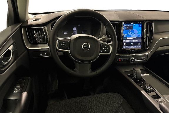 Volvo XC60 8 of 21