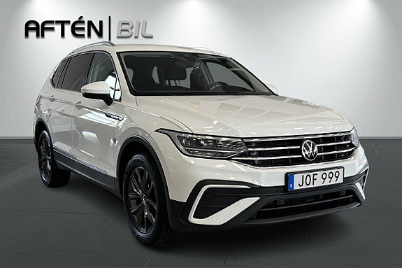 Volkswagen Tiguan Allspace 4 of 26