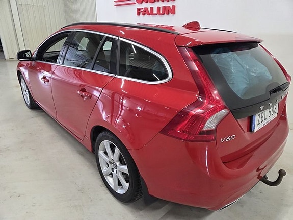 Volvo V60 8 of 10