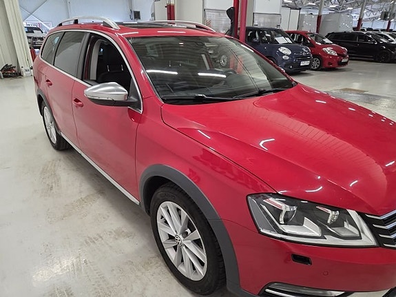 Volkswagen Passat 3 of 5