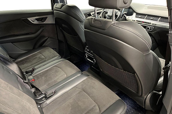 Audi Q7 19 of 24