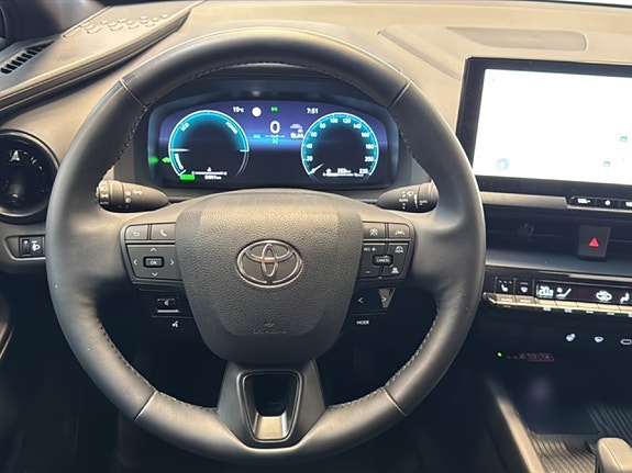 Toyota C-HR 19 of 19