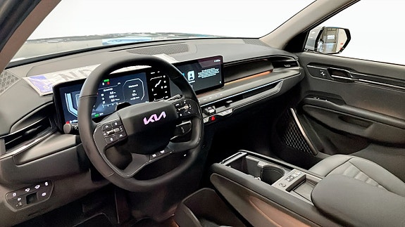 Kia EV9 12 of 12