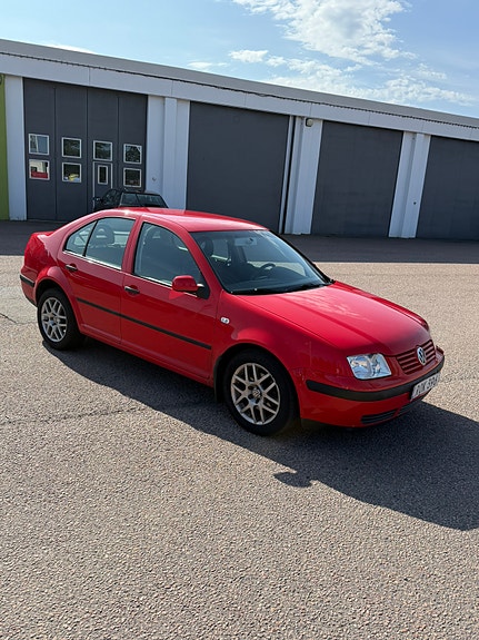Volkswagen Bora 3 of 4