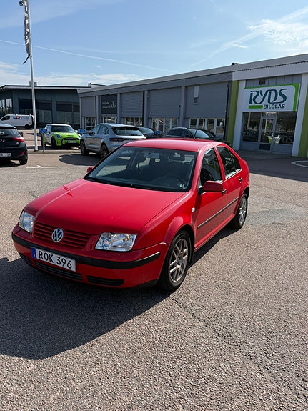 Volkswagen Bora 4 of 4