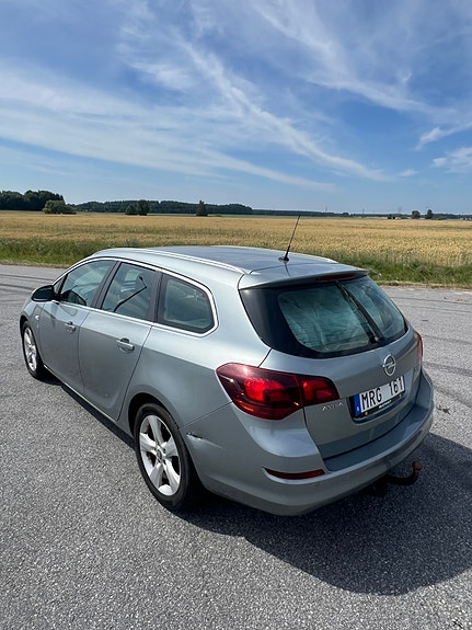 Opel Astra 5 of 5