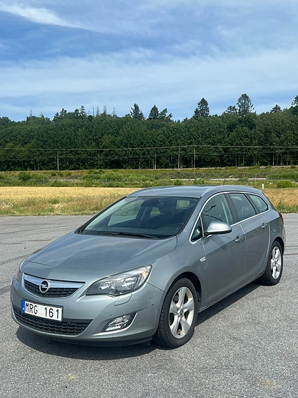Opel Astra 4 of 5