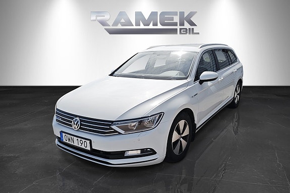Volkswagen Passat 3 of 5