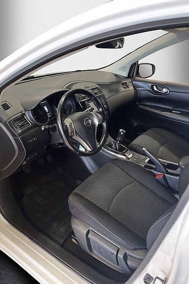 Nissan Pulsar 5 of 5