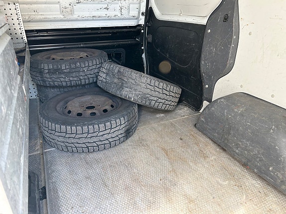 Renault Trafic 9 of 11