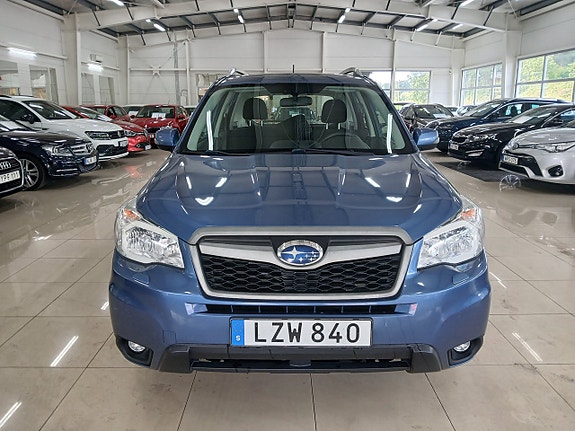 Subaru Forester 2 of 5