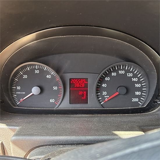 VW Crafter Tdi 9 of 30