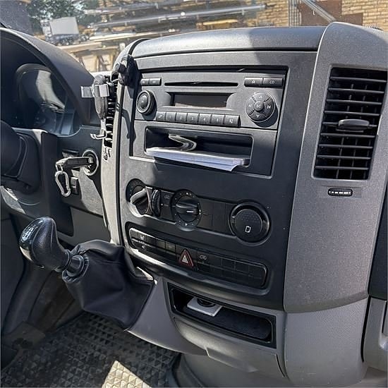 VW Crafter Tdi 14 of 30