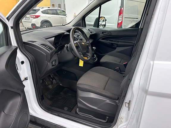 Ford Transit Connect 3 of 5