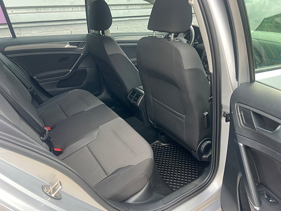 Volkswagen Golf I 13 of 14