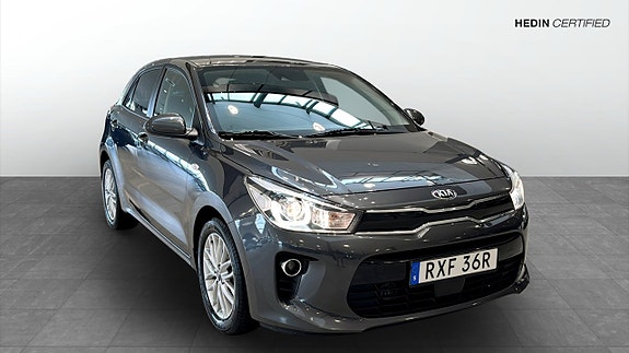 Kia Rio 2 of 5