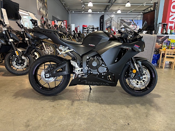 Honda CBR600RR #Endast 720 mil# 2 of 5