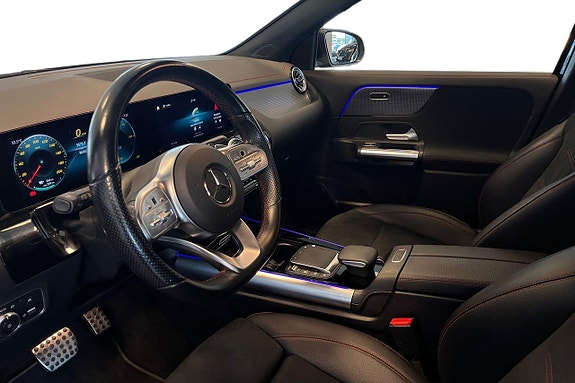 Mercedes-Benz EQA250 12 of 28
