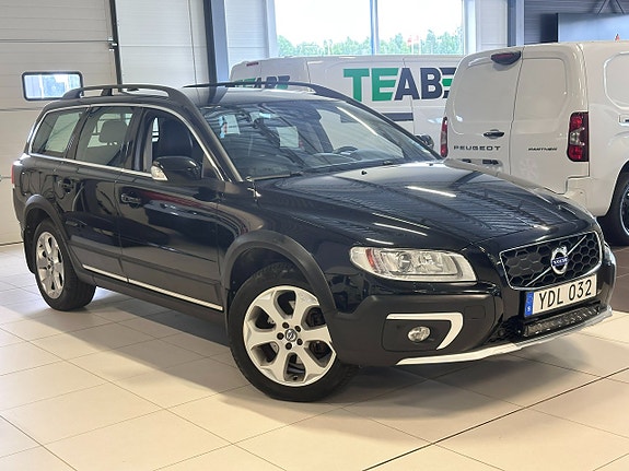 Volvo XC70 3 of 5