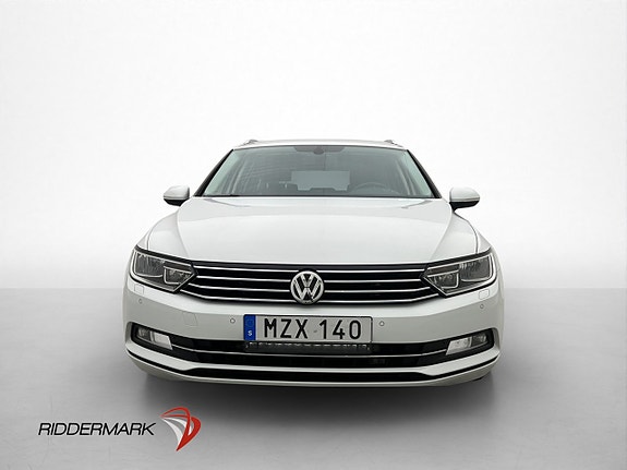 Volkswagen Passat 2 of 5