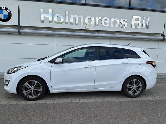 Hyundai i30 2 of 4