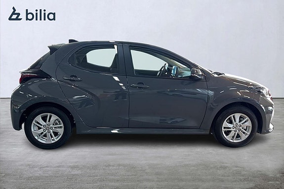 Toyota Yaris 16 of 20