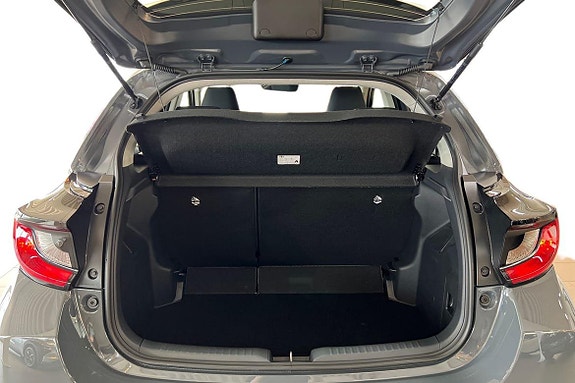 Toyota Yaris 10 of 20