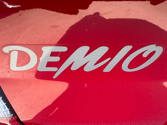 Mazda Demio 6 of 9