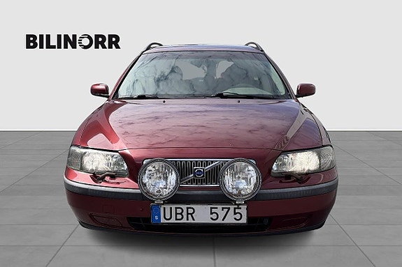Volvo V70 5 of 5