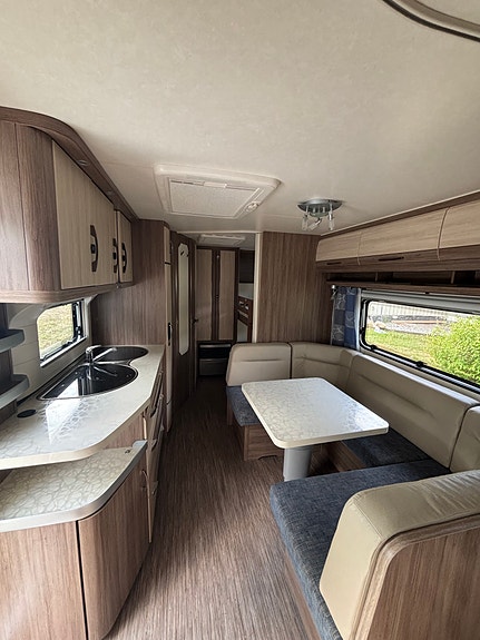 Hobby 545 kmf de luxe 4 of 9