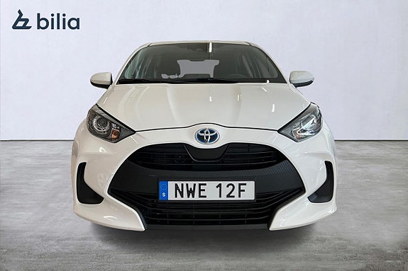 Toyota Yaris 5 of 5