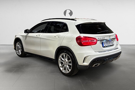 Mercedes-Benz GLA220 5 of 5