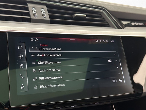 Audi Q8 27 of 30