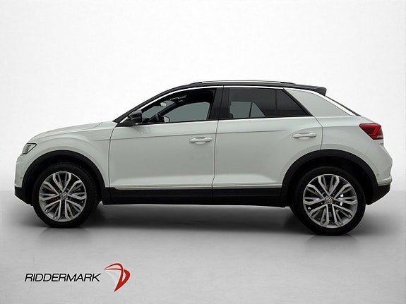 Volkswagen T-Roc 4 of 5