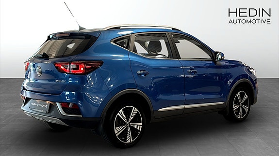 MG ZS 2 of 5