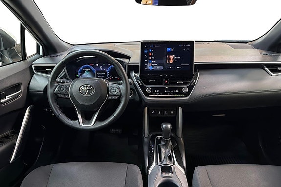 Toyota Corolla Cross 9 of 19