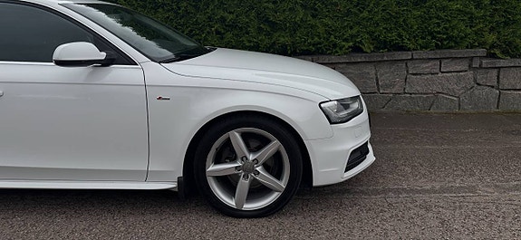 Audi A4 5 of 12